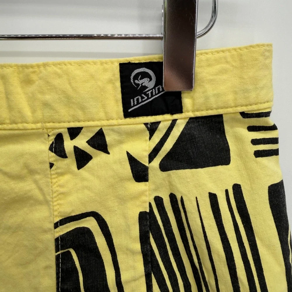 Vintage Instinct Sportswear Tribal Print Surf Shorts Mens 36 Cotton Yellow